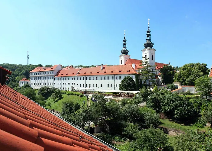 Questenberg Hotel 4*