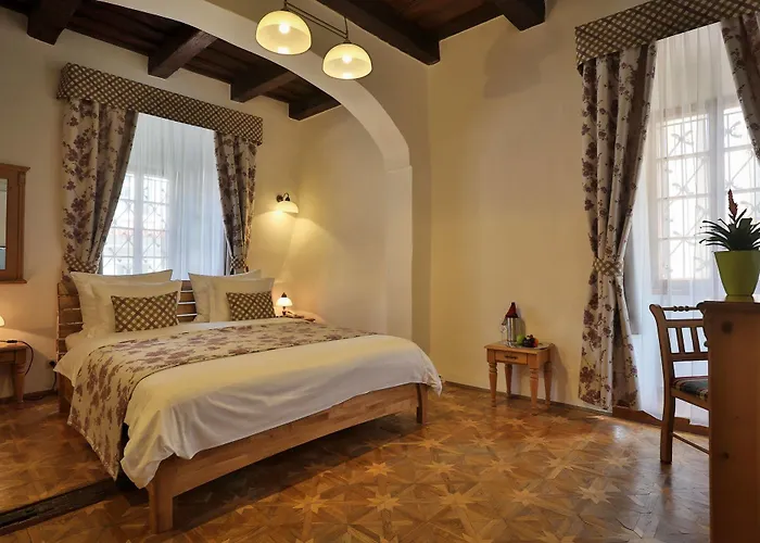 Questenberg Hotel 4*