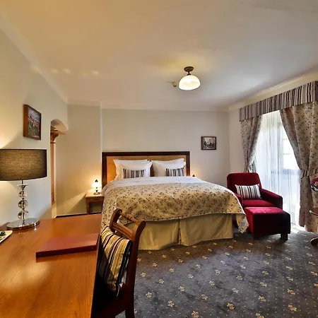 Questenberg 4*