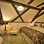 Questenberg 4*