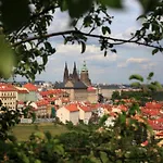 Questenberg Hotel