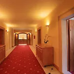 Questenberg Hotel 4*