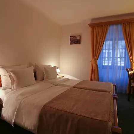 ホテル Questenberg プラハ