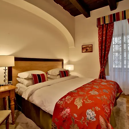 Questenberg Otel